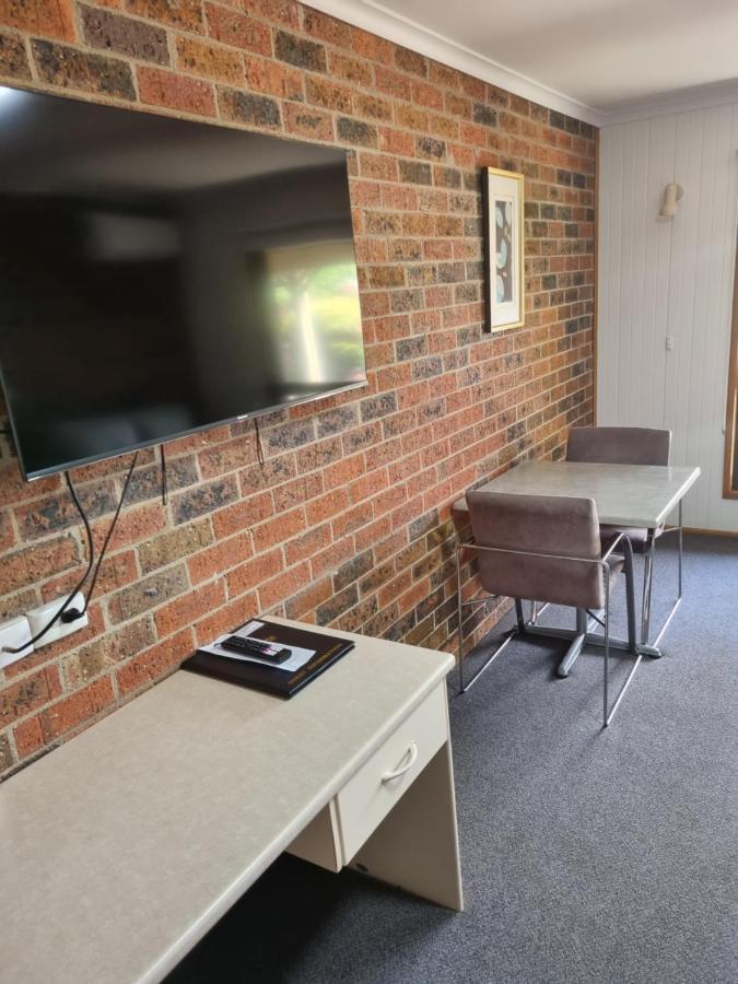 Country Roads Motor Inn Naracoorte Esterno foto
