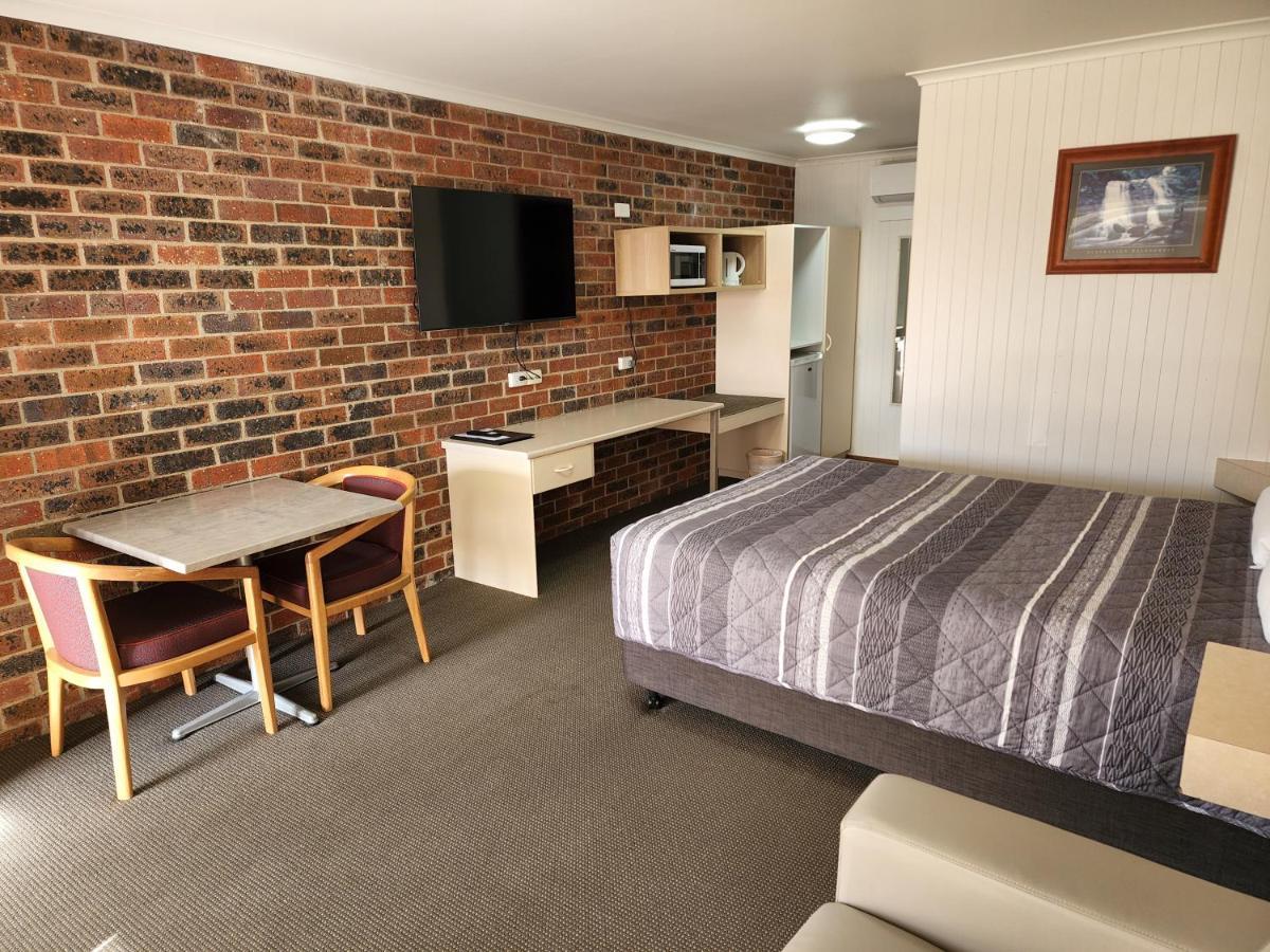Country Roads Motor Inn Naracoorte Esterno foto