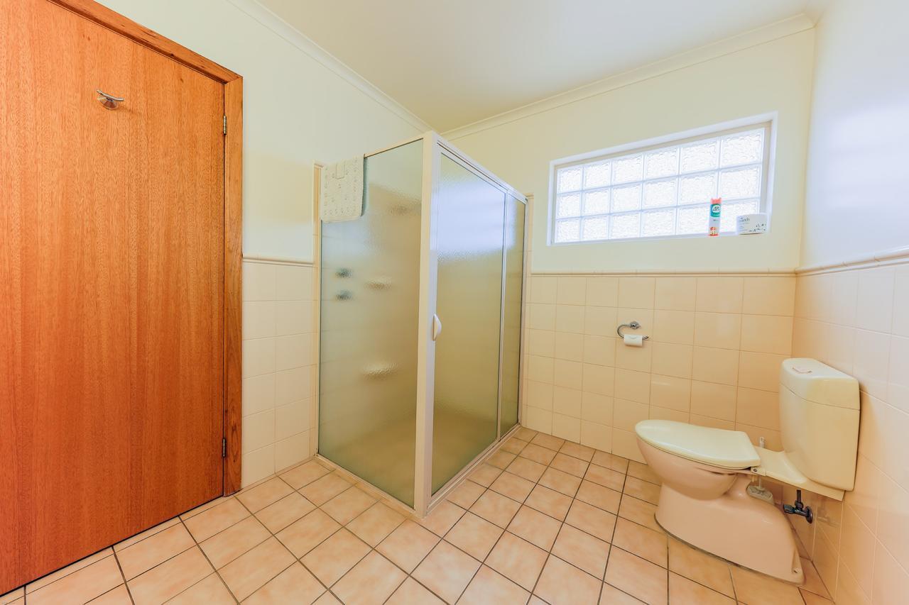 Country Roads Motor Inn Naracoorte Esterno foto